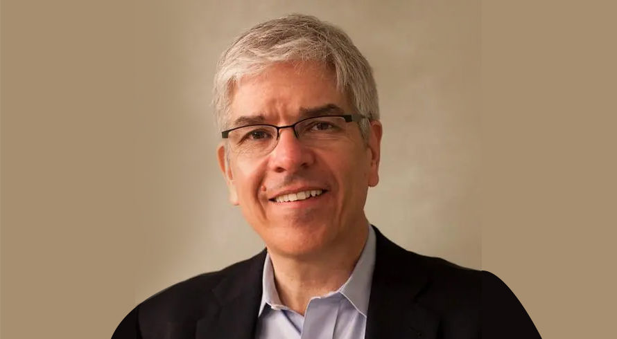 保羅·羅默《知識溢出模型》