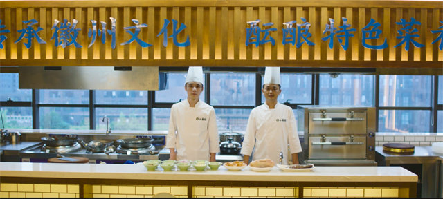 中餐界的“蜜雪冰城”，小菜園3年“吃”出百億上市巨頭！