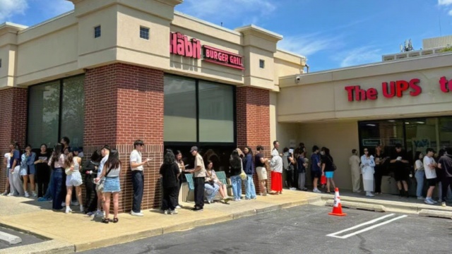 喜茶海外快速擴(kuò)張策略解析：一年30+門(mén)店背后的商業(yè)模式與運(yùn)營(yíng)秘籍