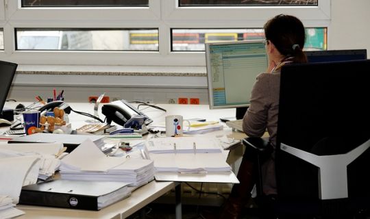 一個企業(yè)如何開展特許經(jīng)營（如何進行特許經(jīng)營）