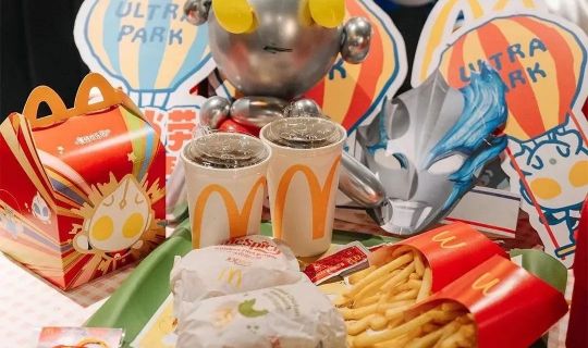 連鎖餐飲運營與管理：從標(biāo)準(zhǔn)化到數(shù)字化的全鏈條突破