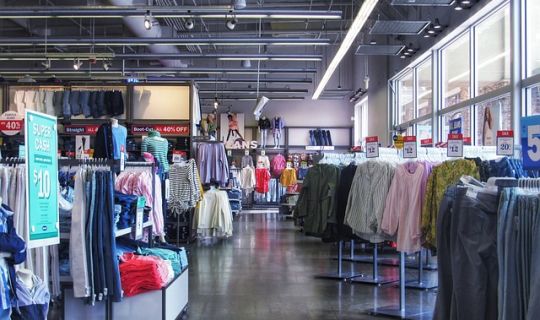 門店生意慘淡？如何扭轉(zhuǎn)頹勢（實體店困境的解決辦法）