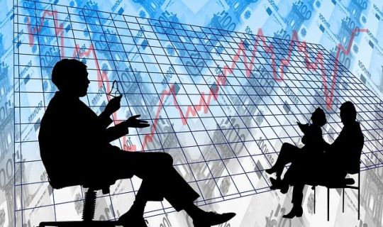 企業(yè)經(jīng)營戰(zhàn)略的核心：穿越周期的制勝之道