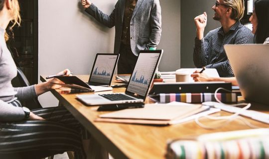 連鎖企業(yè)估值怎么計算？全面解析方法與思路