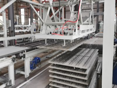 免拆底模鋼筋桁架樓承板設(shè)備廠家：天意機(jī)械免拆樓承板設(shè)備，推動(dòng)建筑高效發(fā)展